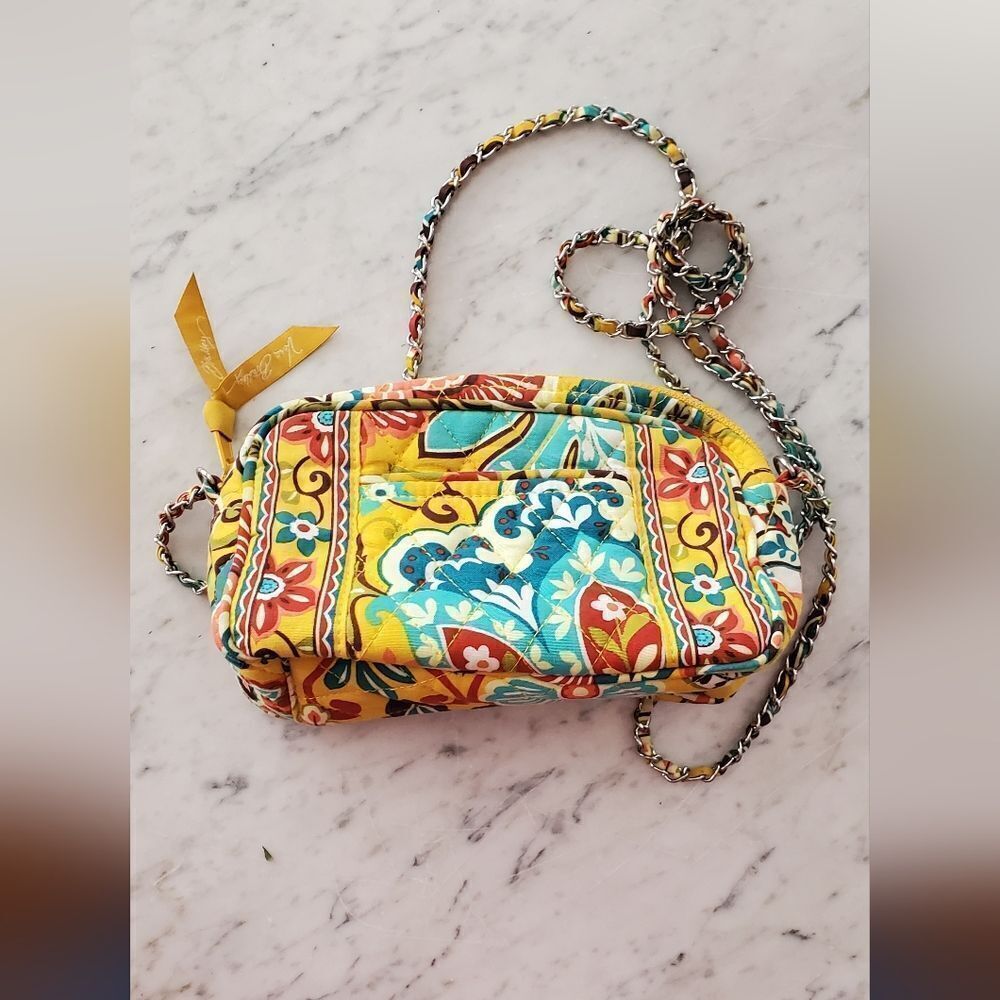 Vera Bradley- Crossbody Bag - Chain Strap
